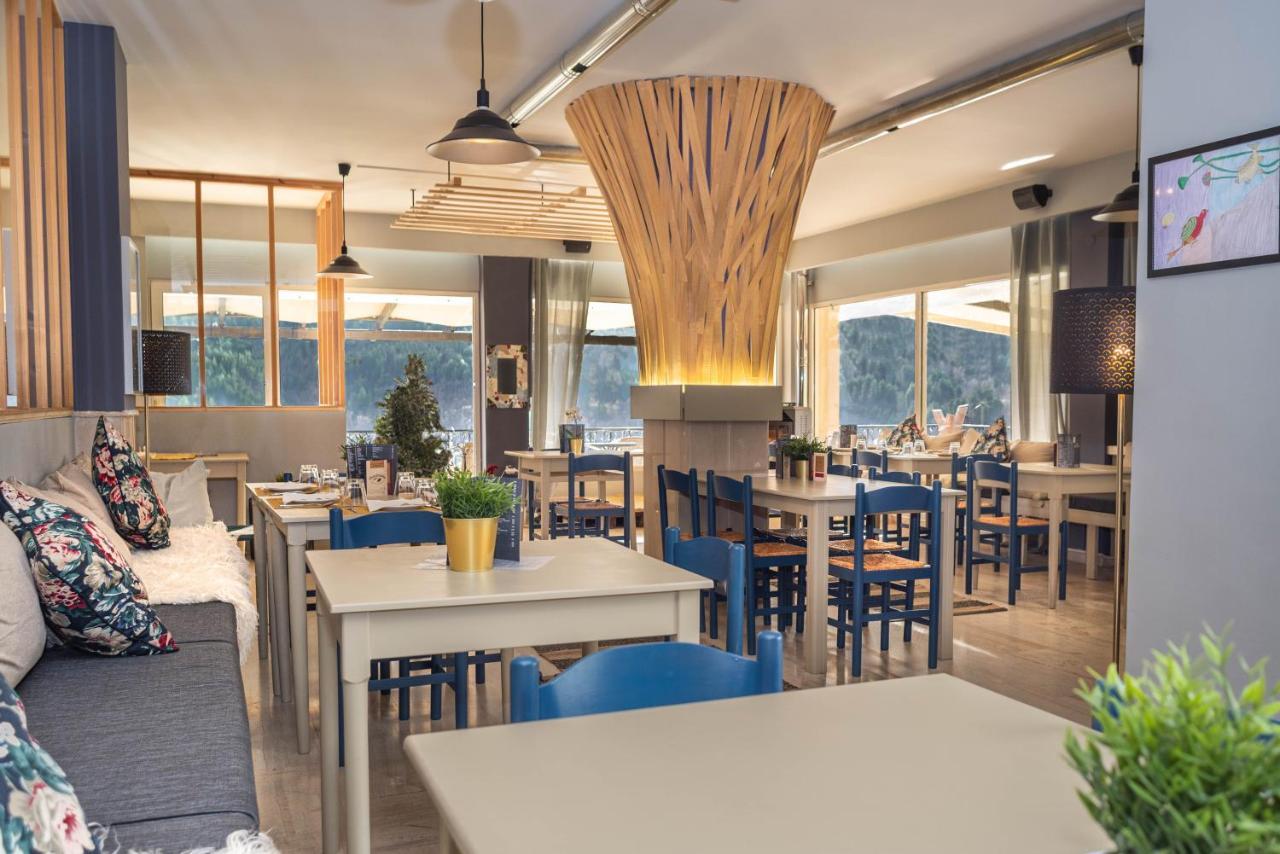 King Alexander Hotel Florina Bagian luar foto